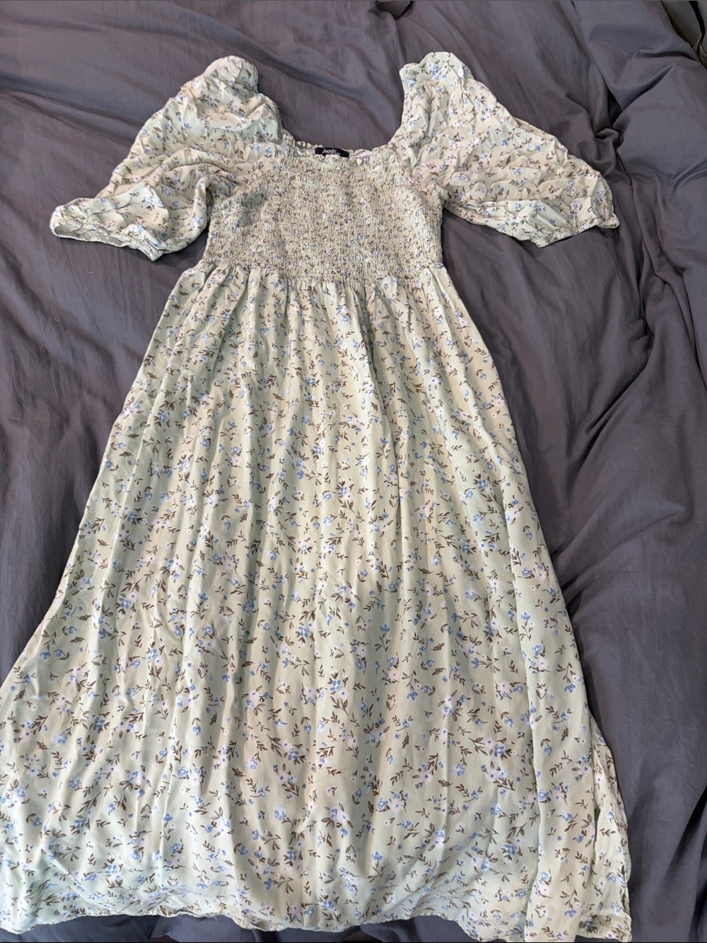 Angels Light Green Floral Smocked Puff Sleeve Dress - Picture 1 of 3